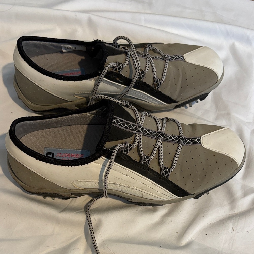 Footjoy Golf Shoes - Size 7.5 M